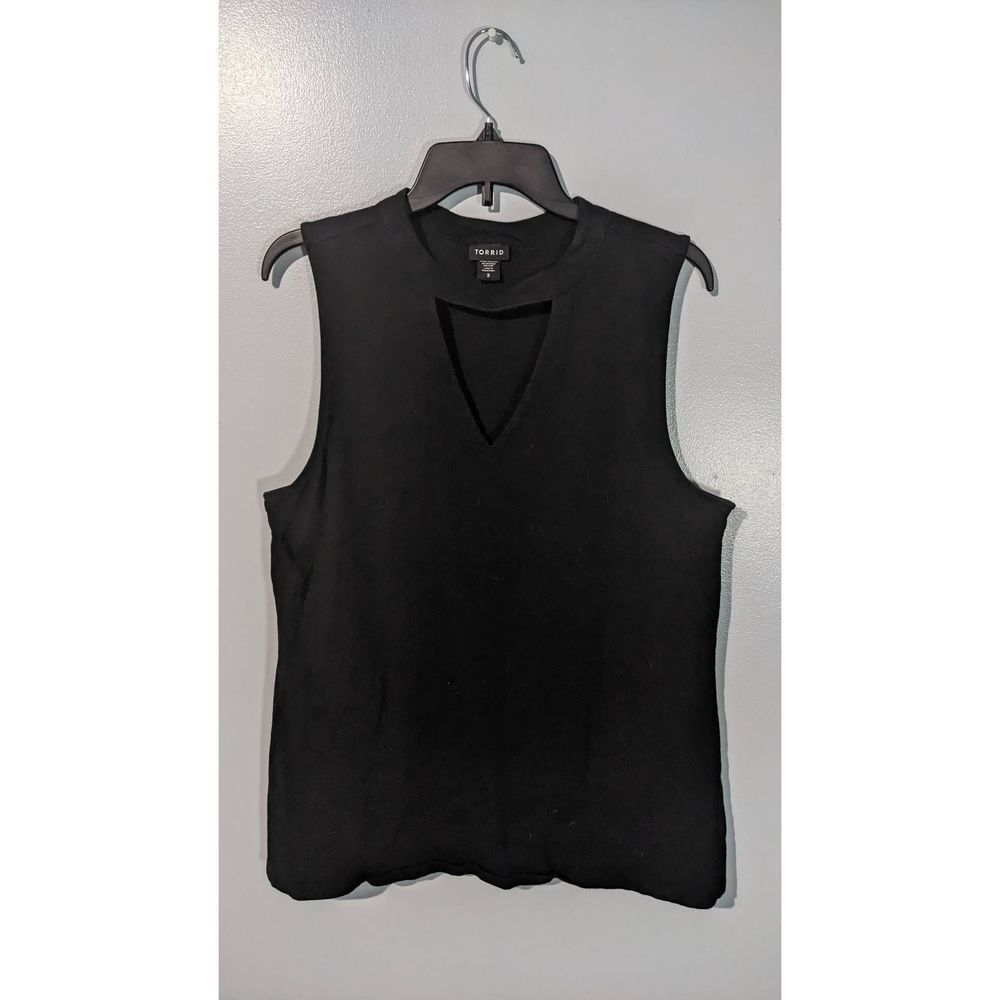 Torrid v neck tank top black size 3X